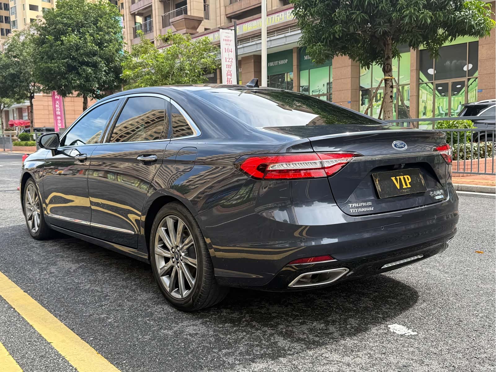 Ford Taurus, 2021 4