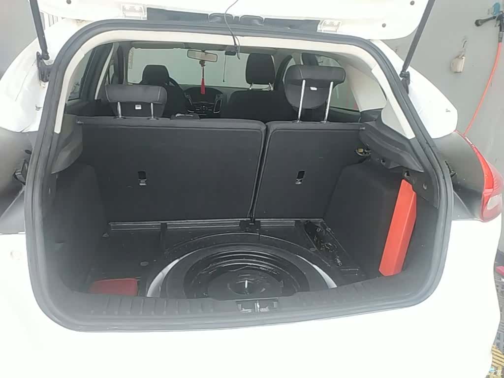 Ford Focus, 2015 19