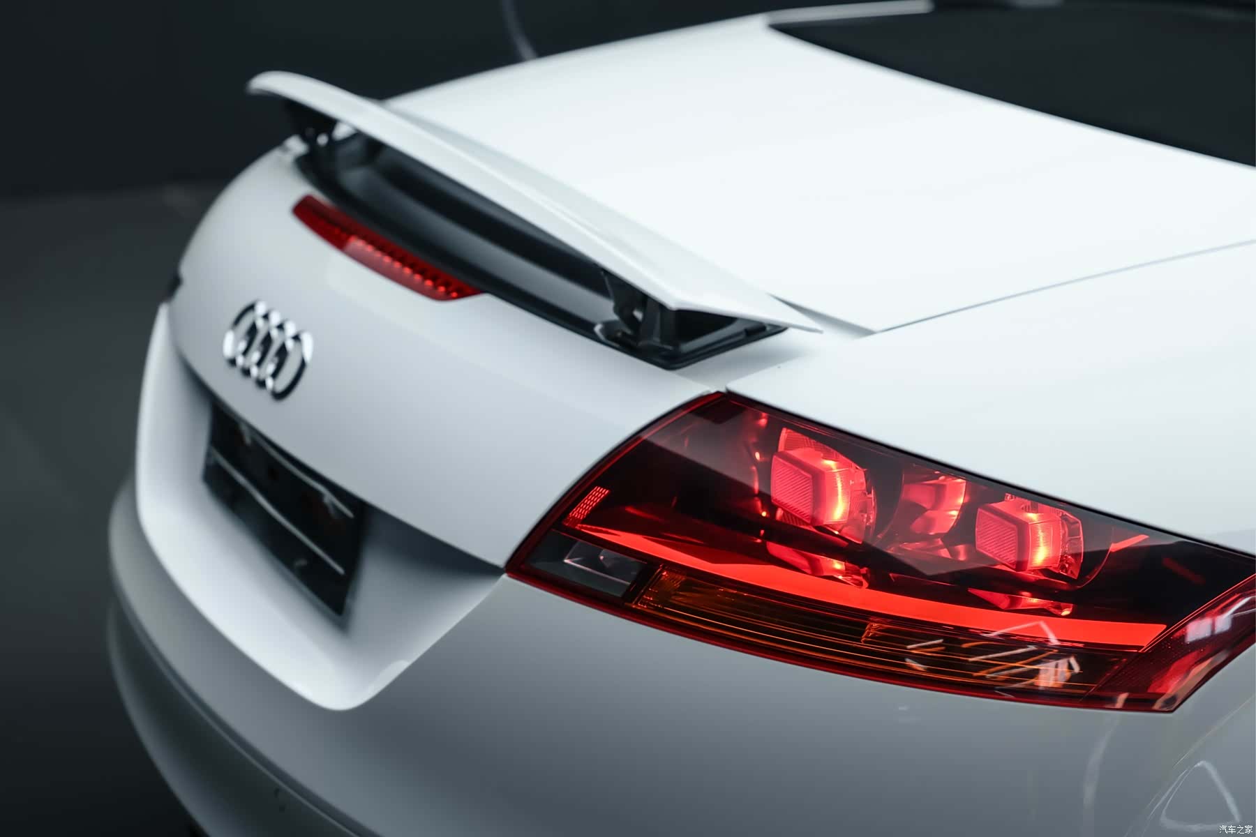 Audi TT, 2013 24
