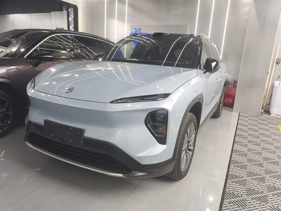 NIO ES7