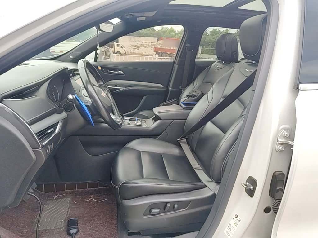 Cadillac XT4, 2020 15
