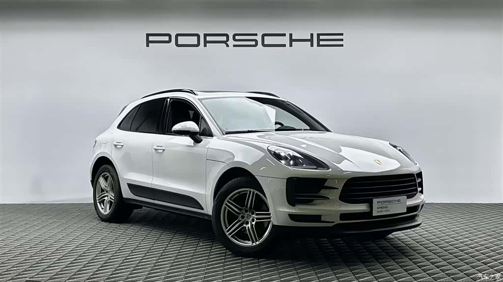 Porsche Macan, 2022 3