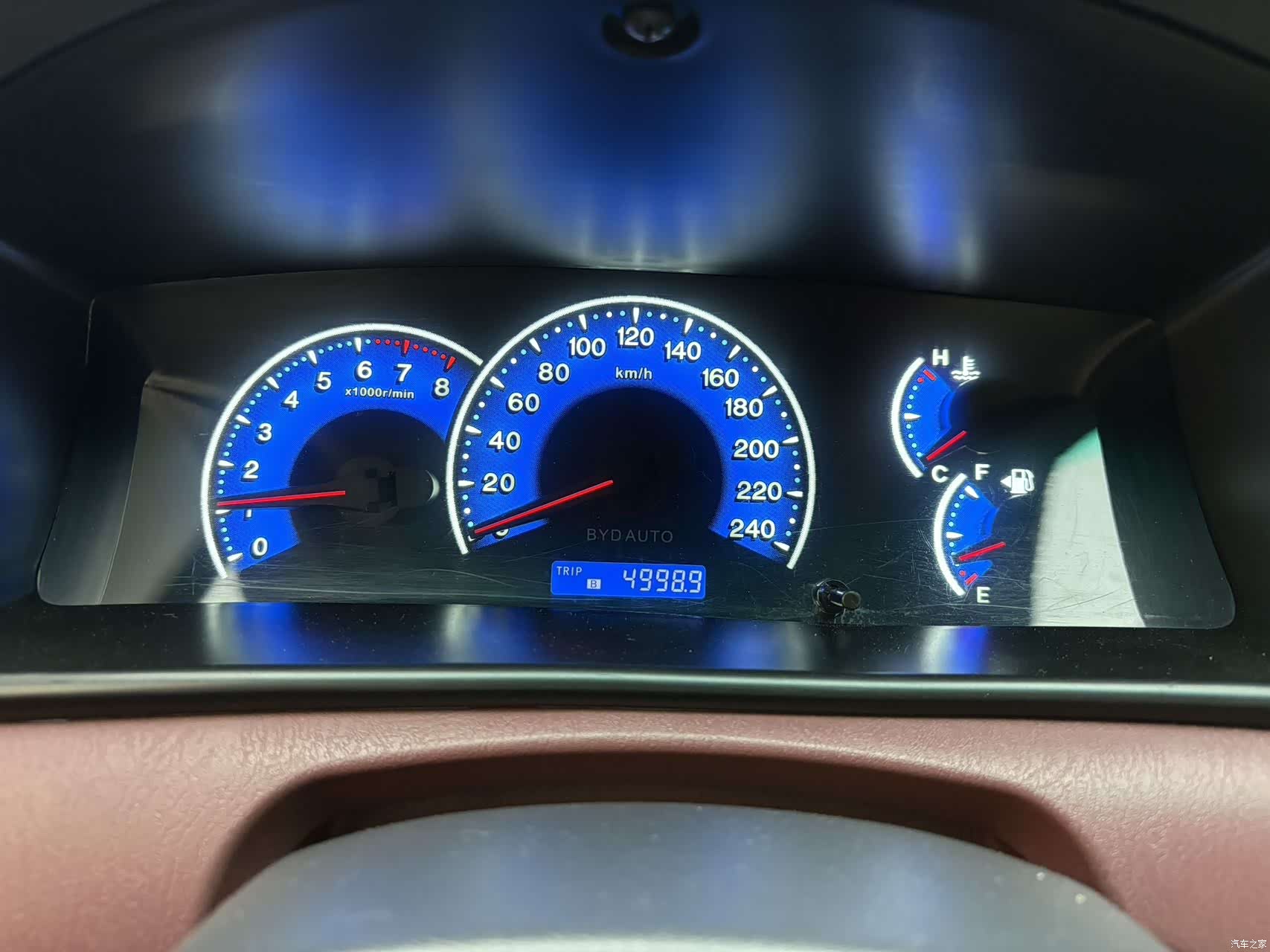 BYD F3, 2016 6