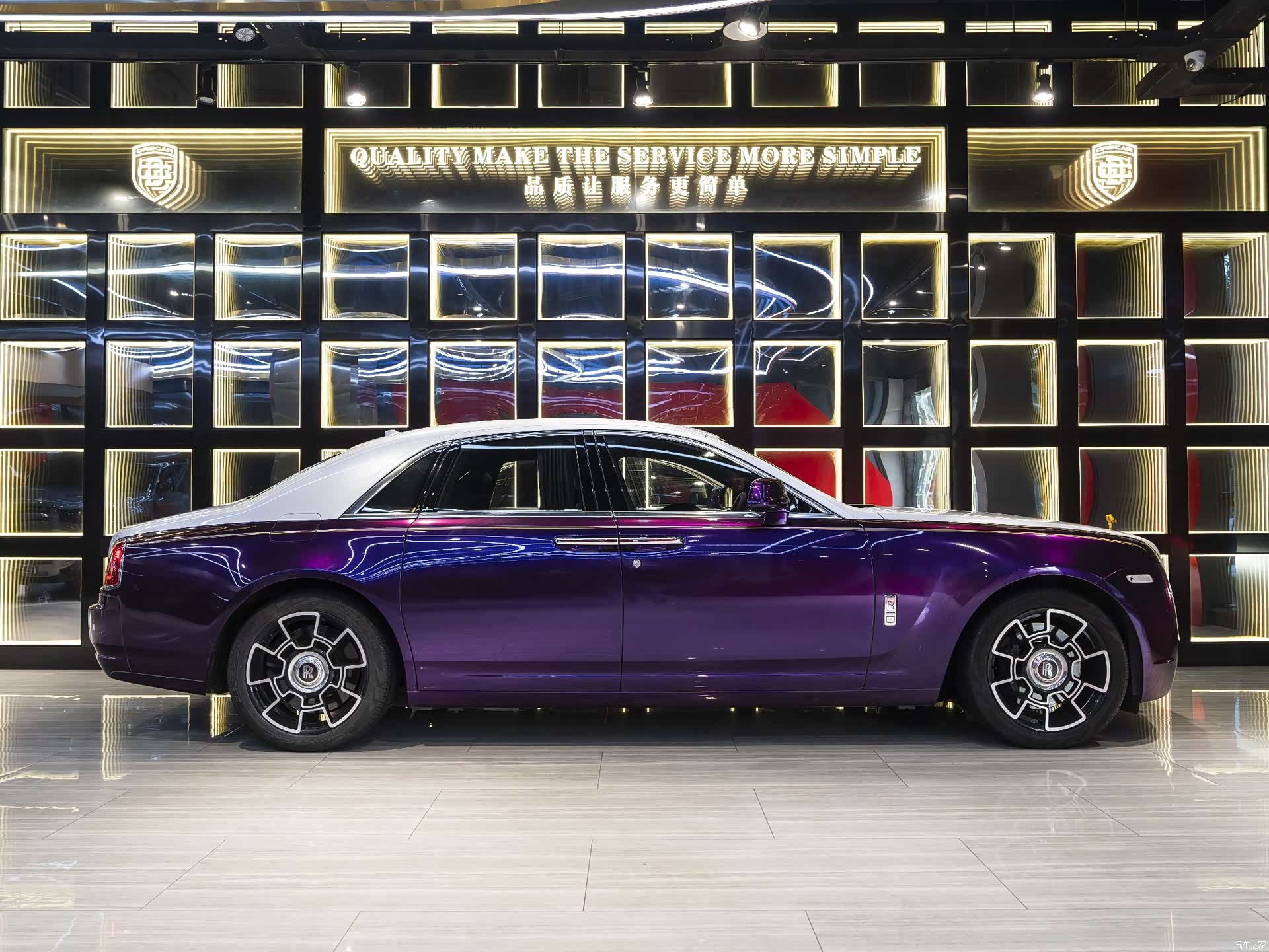 Rolls-Royce Ghost, 2013 7