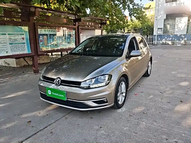 Volkswagen Golf 2019 — купить из Китая под заказ