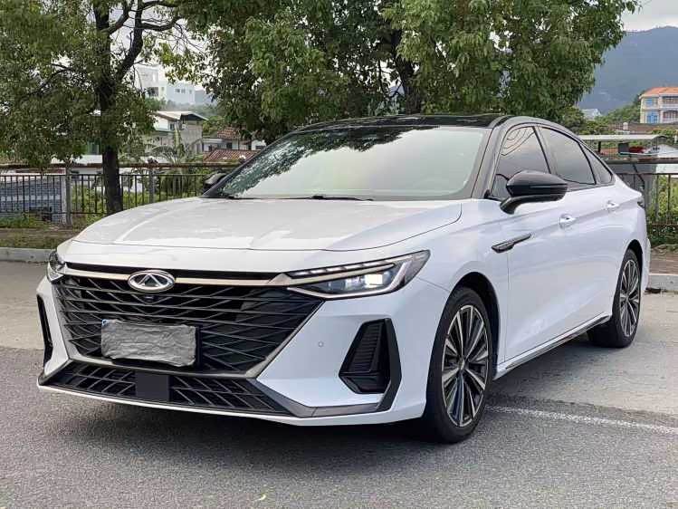 Chery Arrizo 8