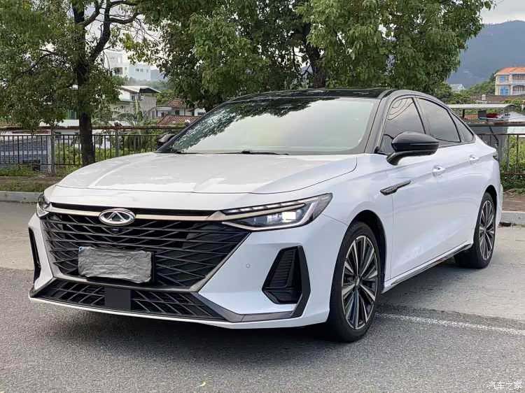 Chery Arrizo 8