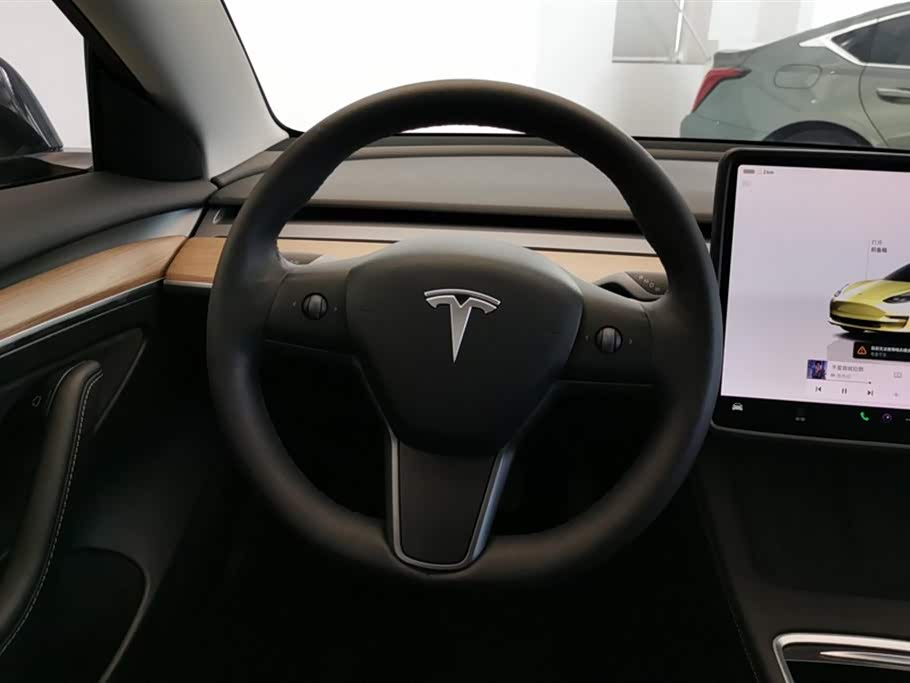 Tesla Model 3 Tesla Model 3