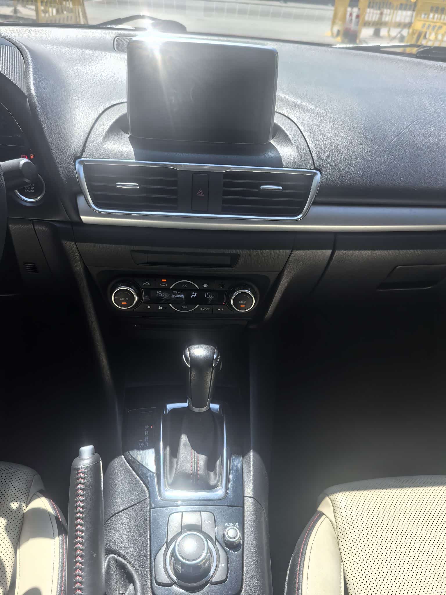 Mazda Mazda3, 2014 14