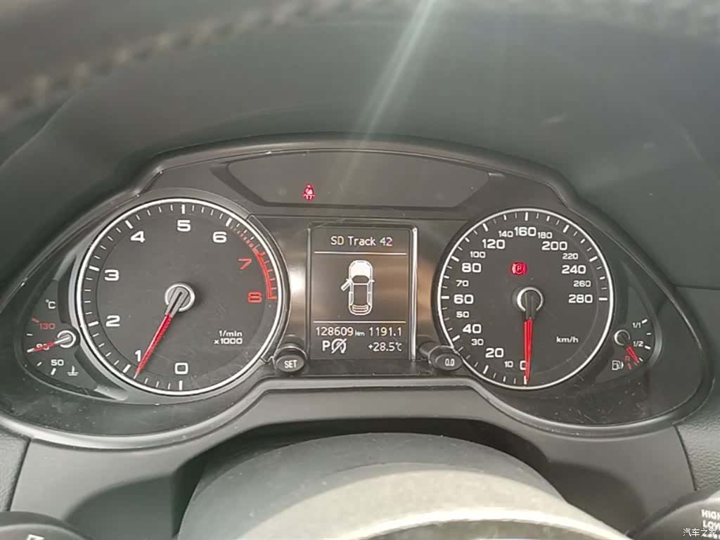 Audi Q5, 2016 12