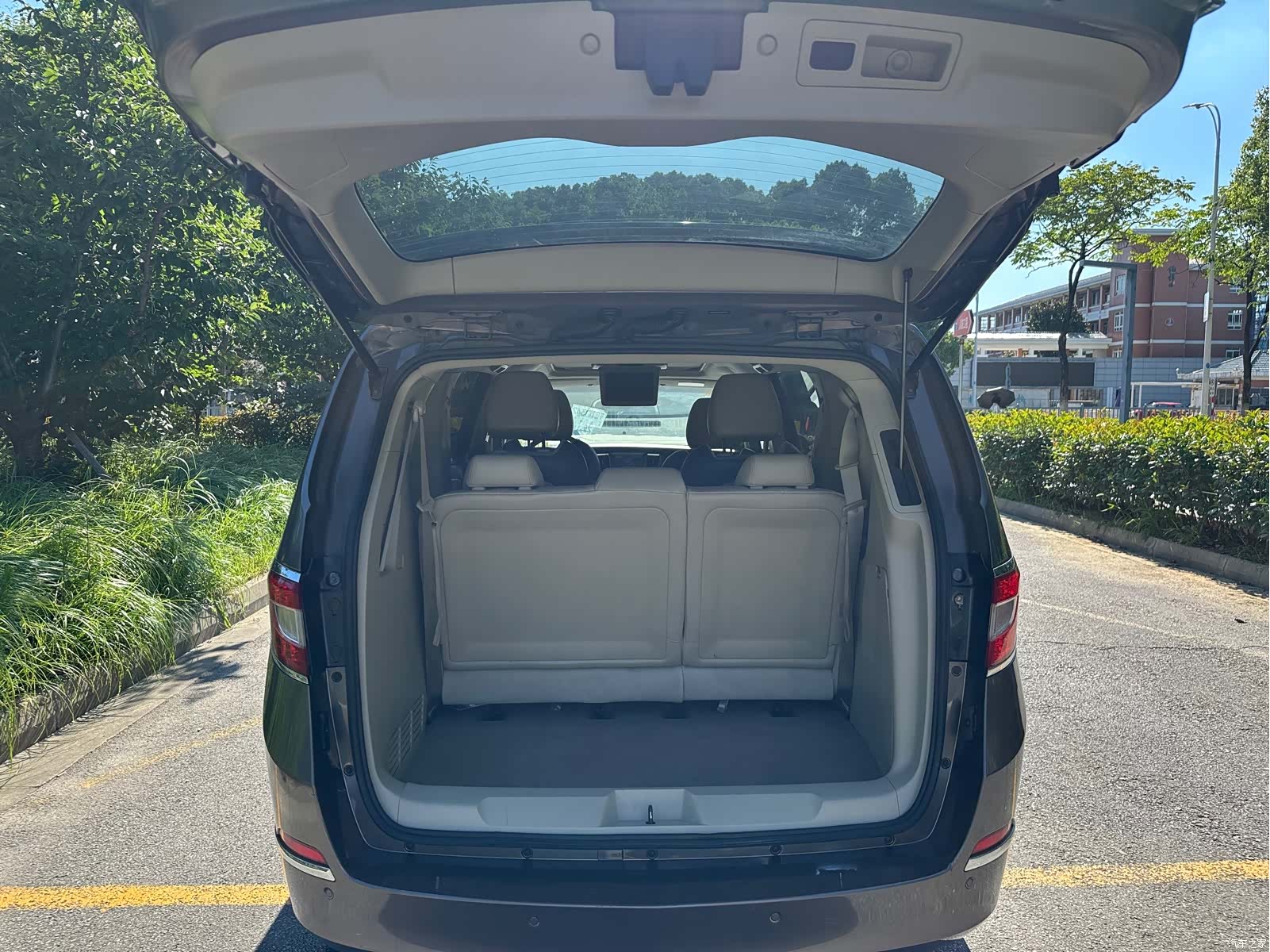 Buick GL8, 2013 16