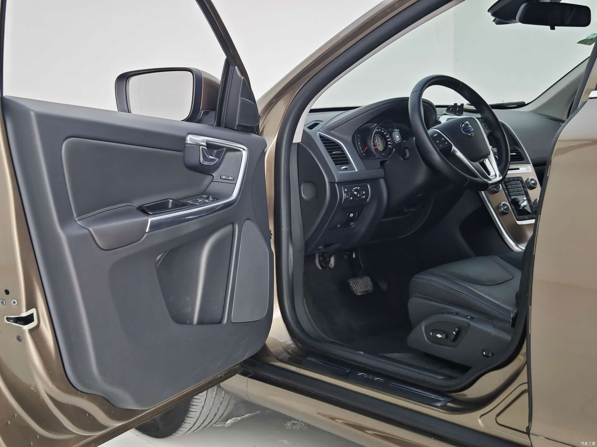 Volvo XC60, 2017 25