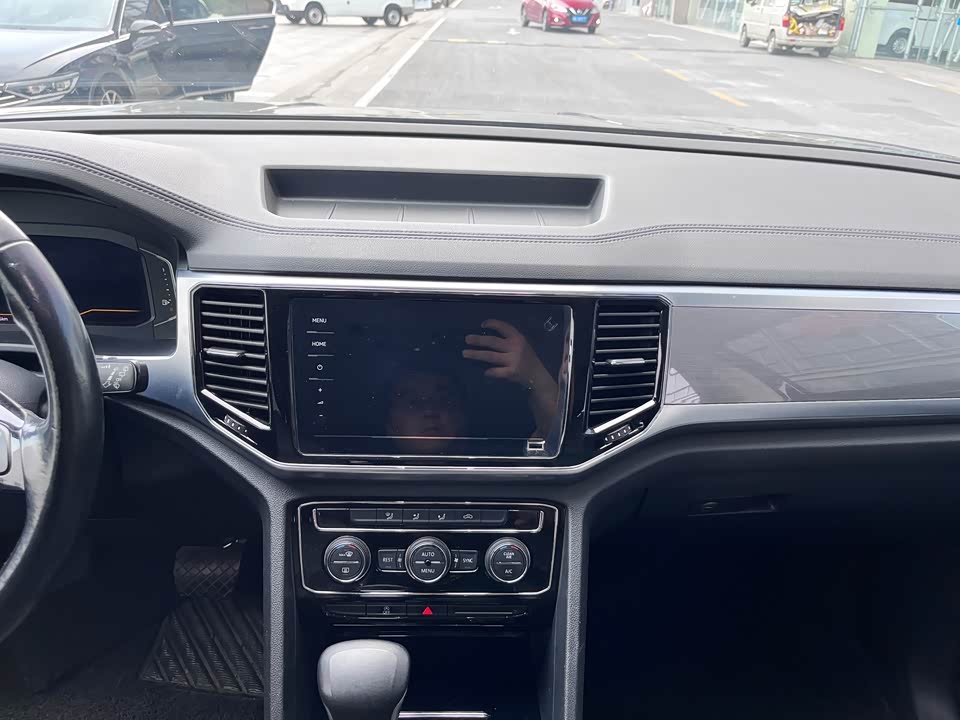 Volkswagen Tourang Volkswagen Tourang