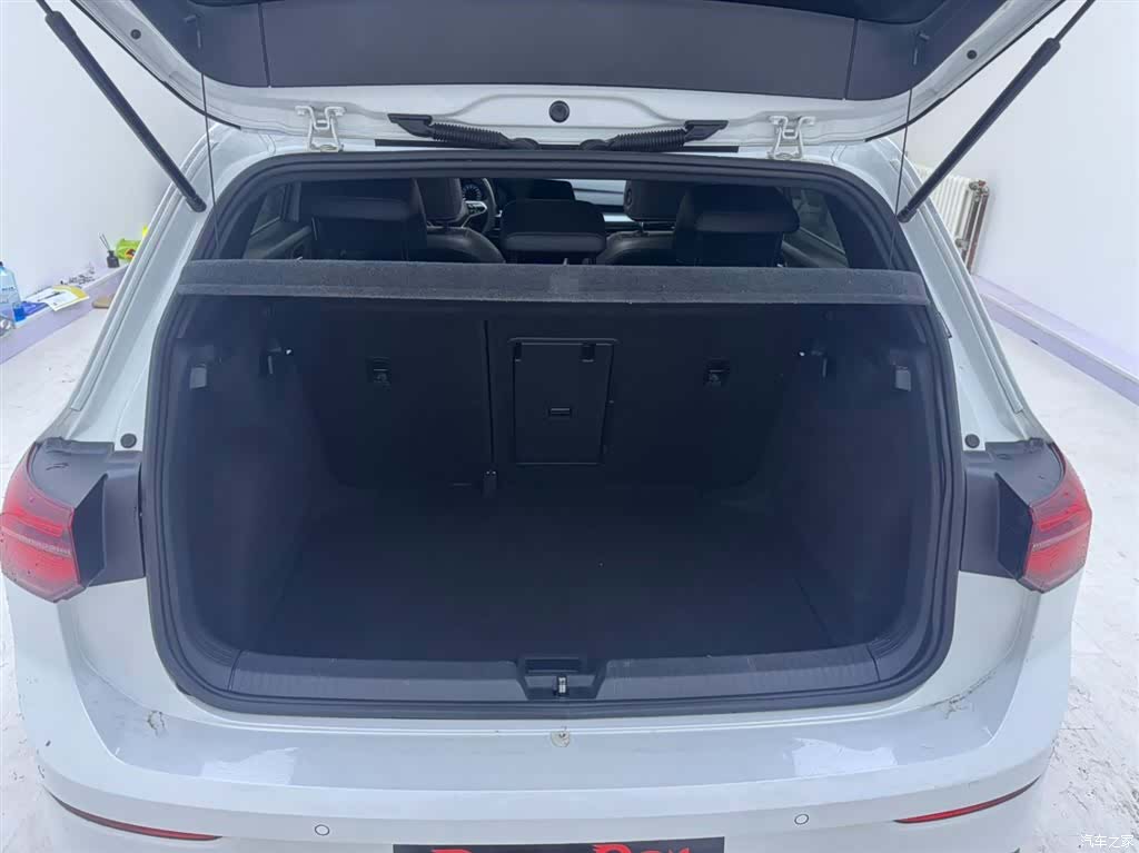 Volkswagen Golf, 2022 10