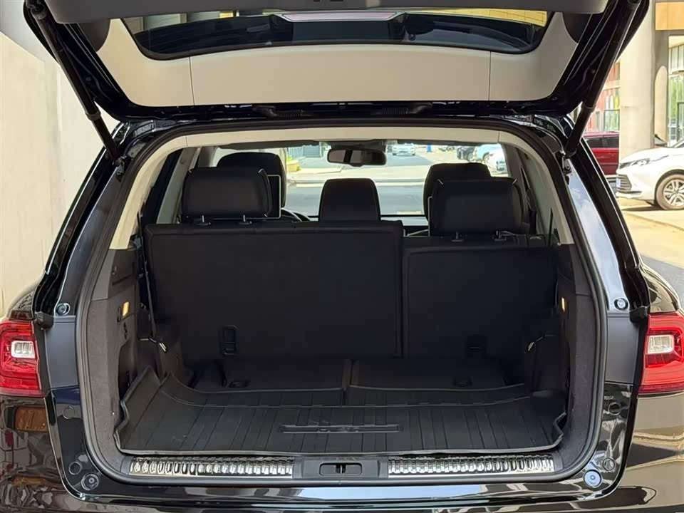 Hongqi HS7 Hongqi HS7