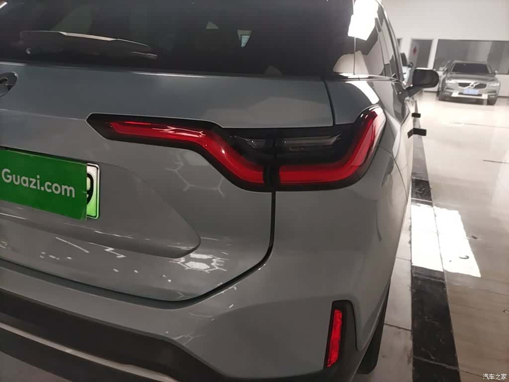 NIO ES6, 2021 8