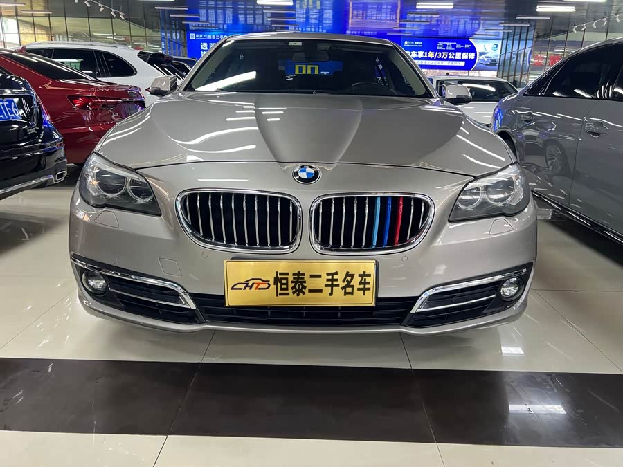 BMW 5 Series 2015, фото 1