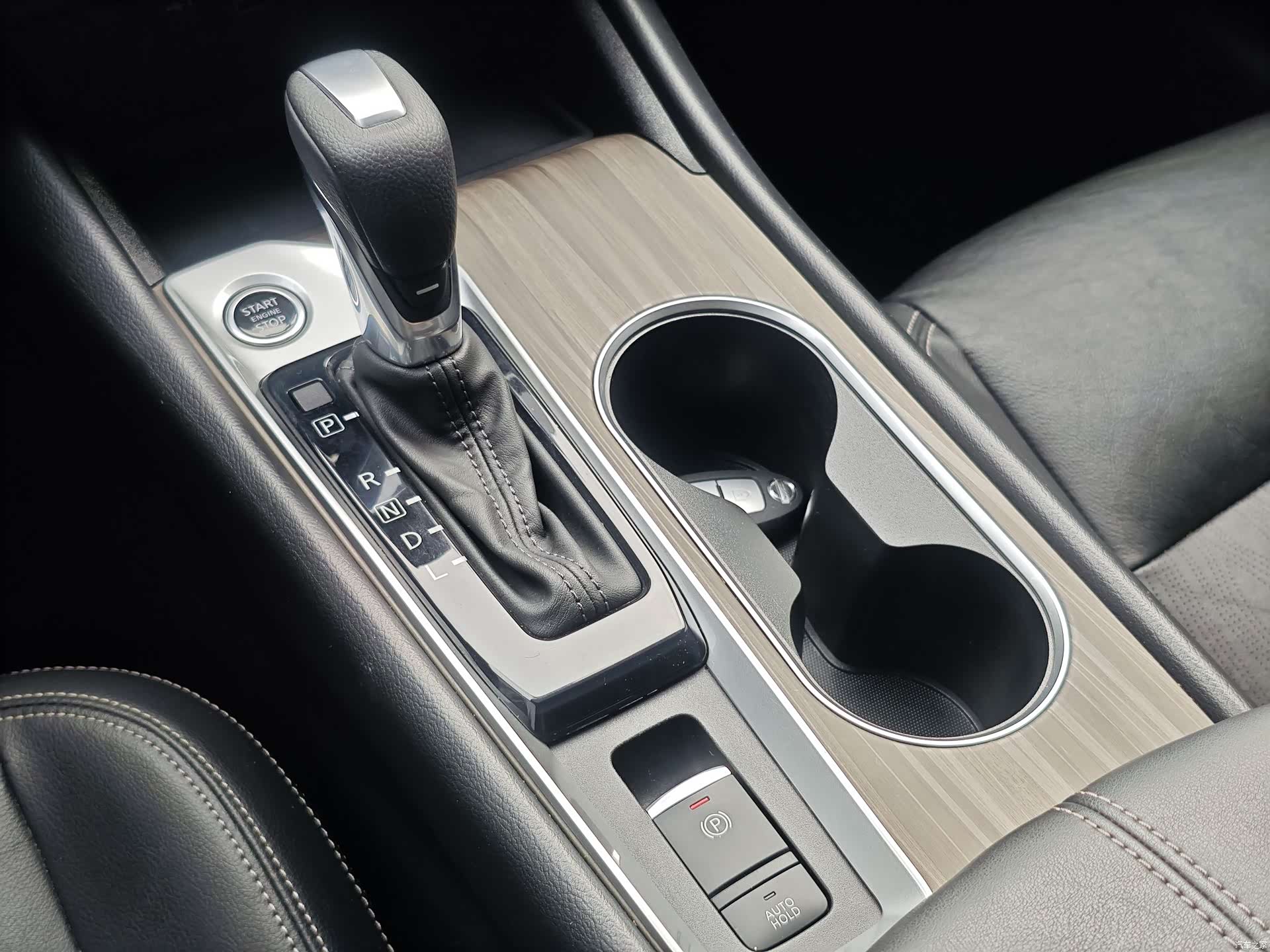 Nissan Teana, 2021 19