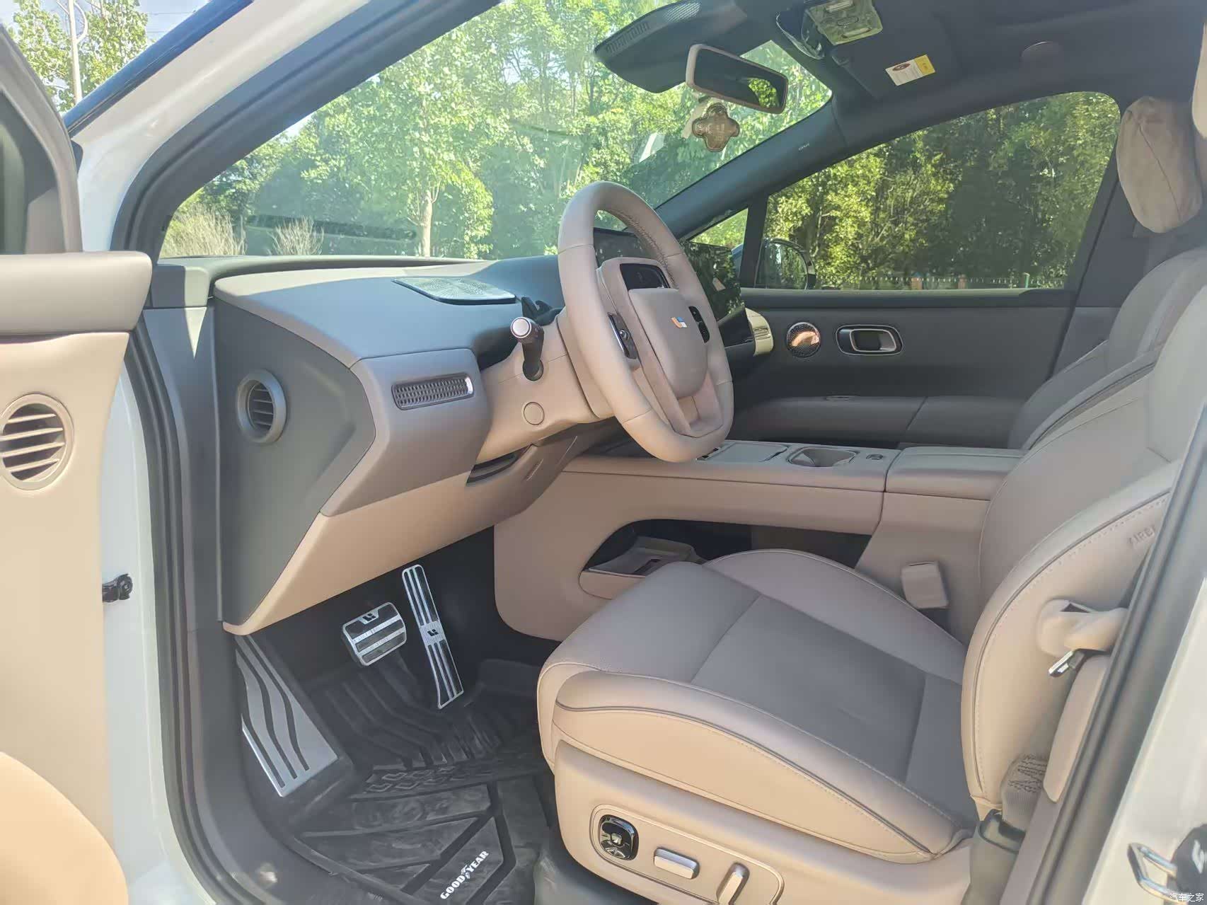 Li Auto i6, 2025 9