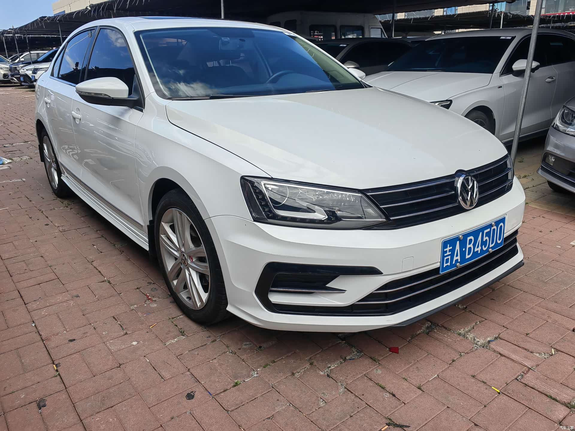 Volkswagen Sagitar, 2019 3
