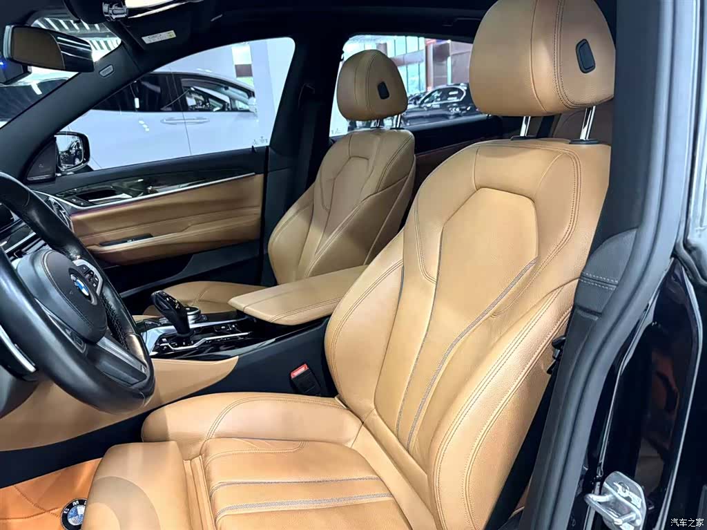 BMW 6 Series GT, 2022 10