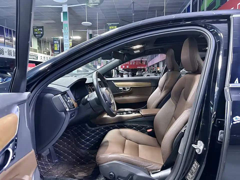 Volvo S90 Volvo S90