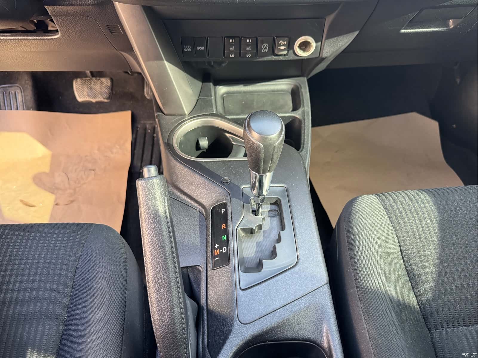 Toyota RAV4, 2018 16