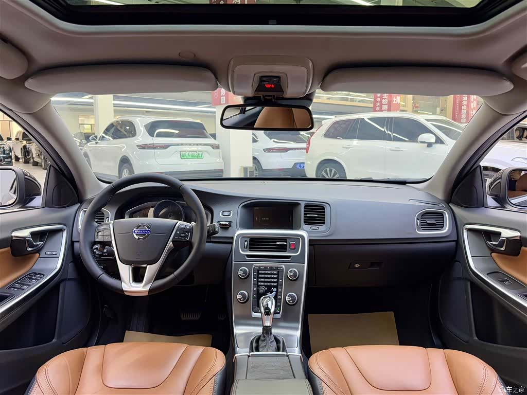 Volvo V60, 2014 9