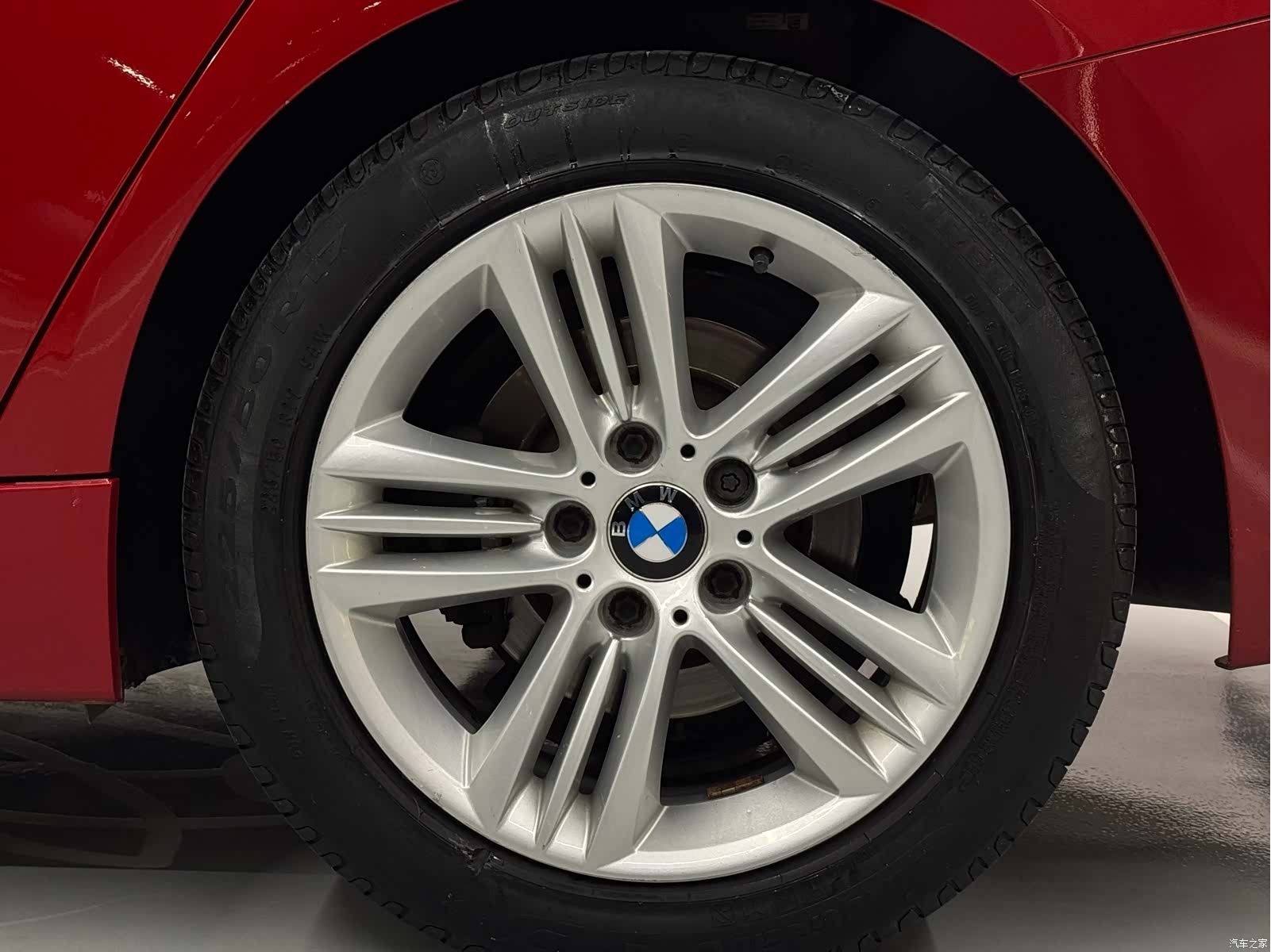 BMW 3 Series, 2016 14