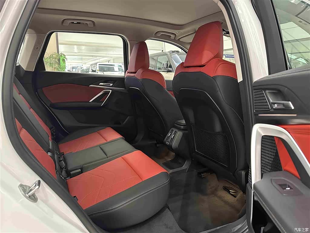 BMW X1, 2026 16