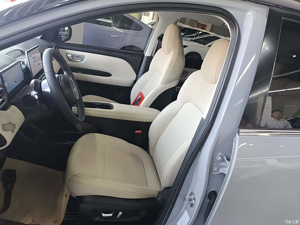 Wuling Bingo, 2025 15