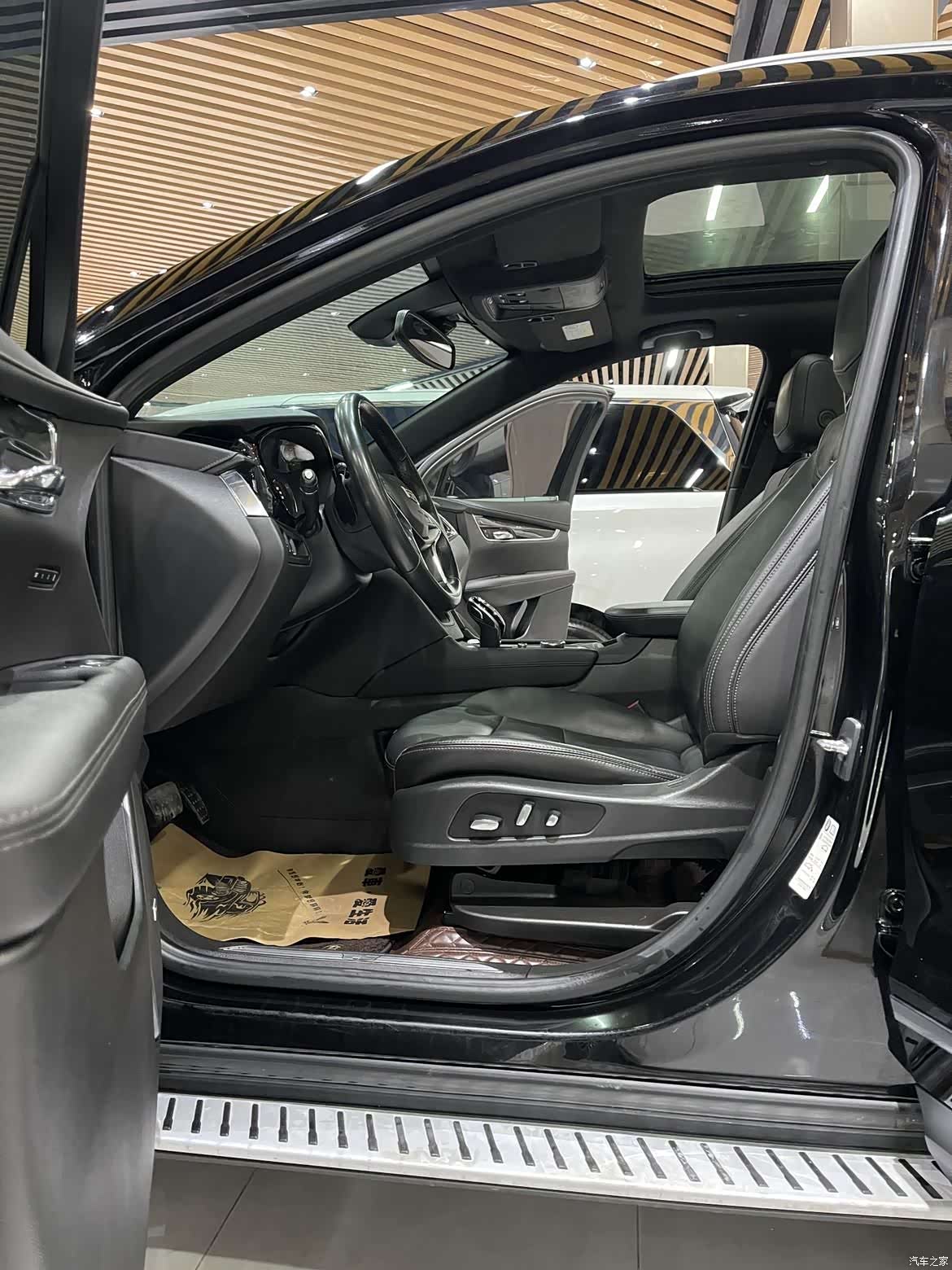 Cadillac XT5, 2021 4