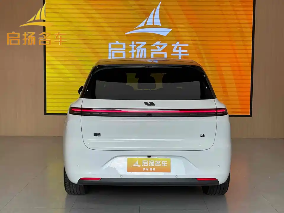 Li Auto Ideal L6