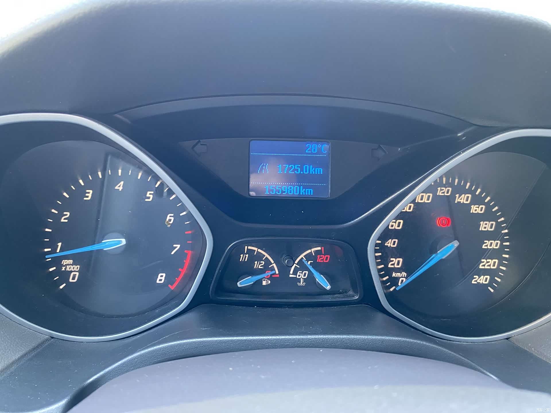 Ford Focus, 2013 24