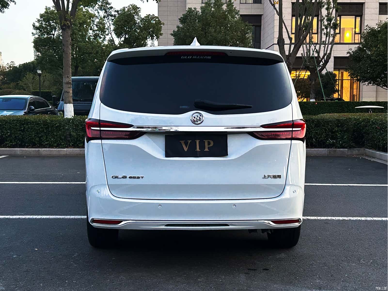 Buick GL8, 2021 6