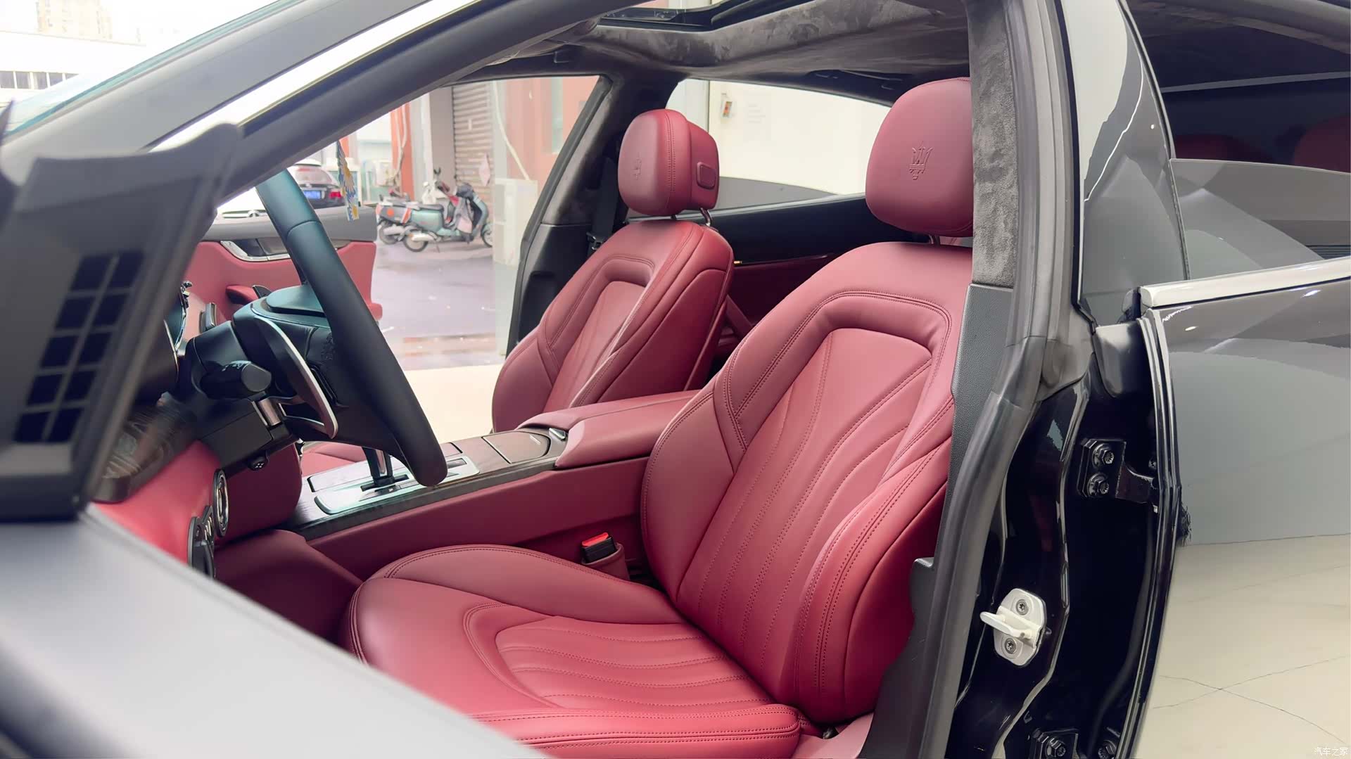 Maserati Q4, 2016 13