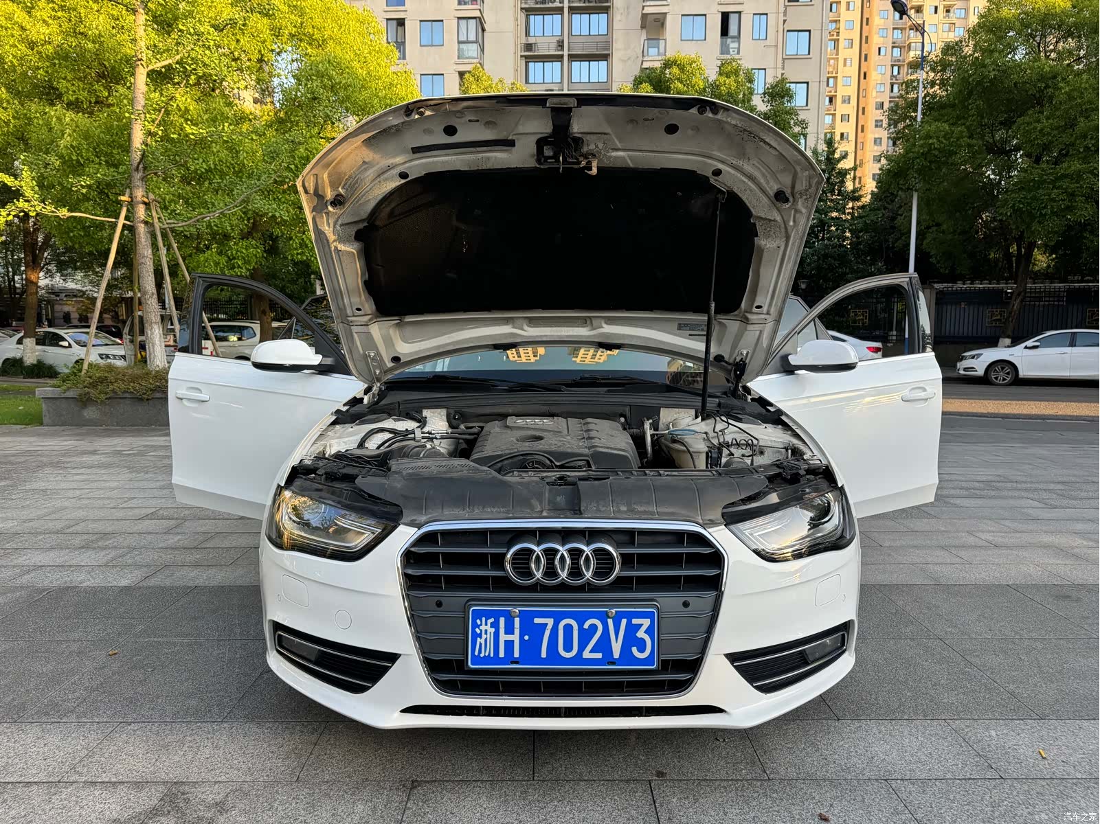 Audi A4L, 2014 17