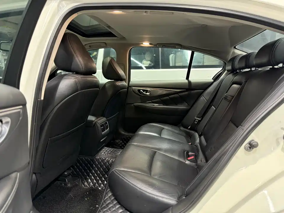 Infiniti Q50L Infiniti Q50L