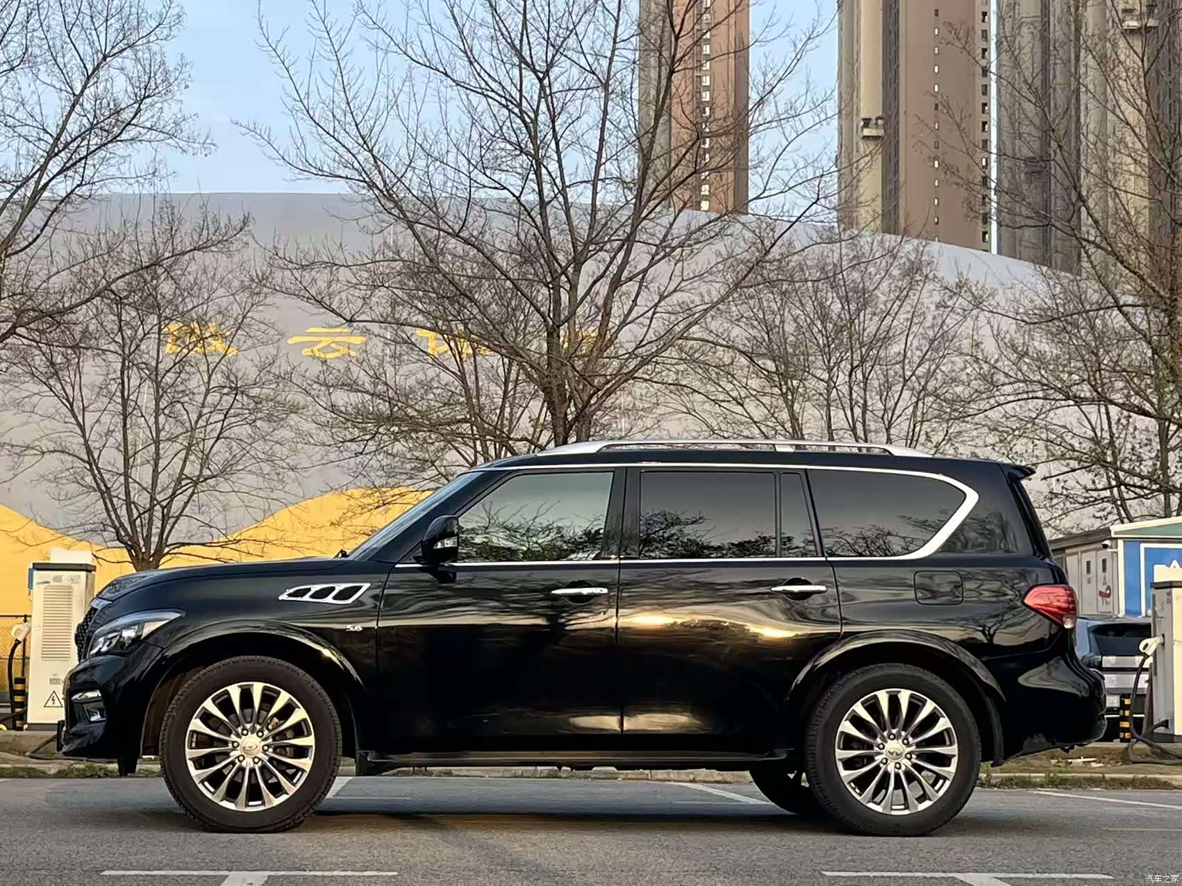 Infiniti QX80, 2018 7