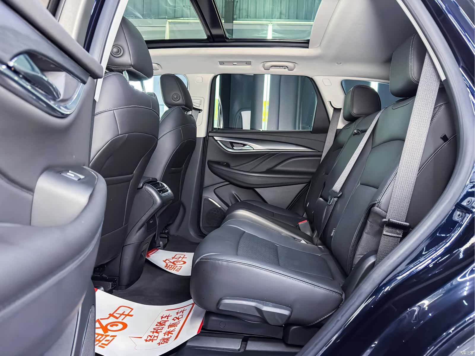 Buick Enclave, 2021 10
