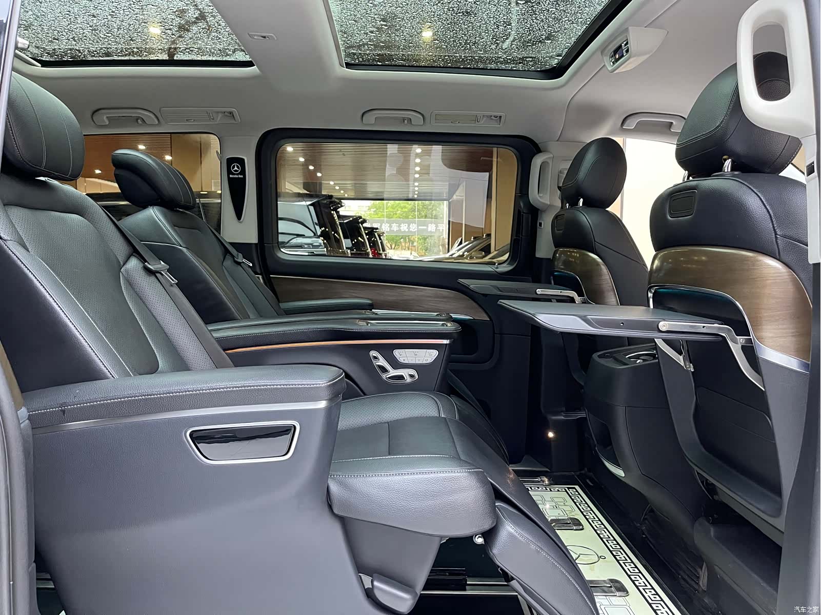 Mercedes-Benz V-Class, 2020 8