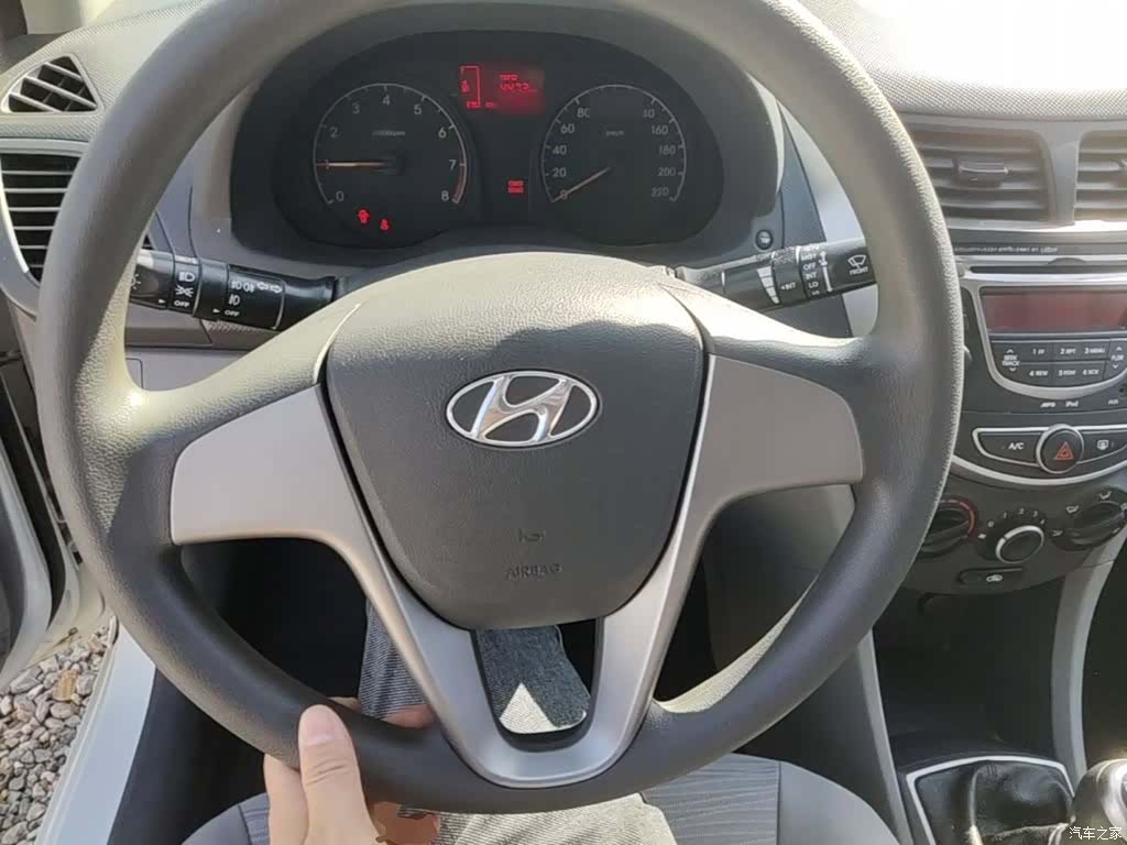 Hyundai GLS, 2017 7