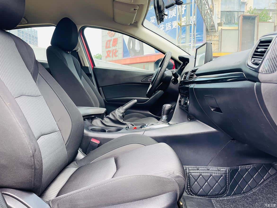 Mazda Mazda3, 2014 12