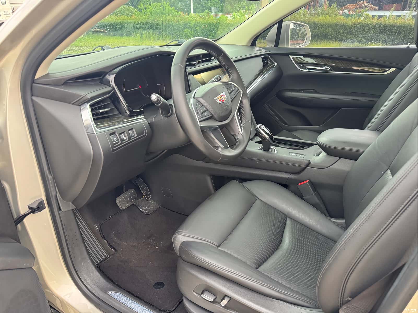 Cadillac XT5, 2017 10