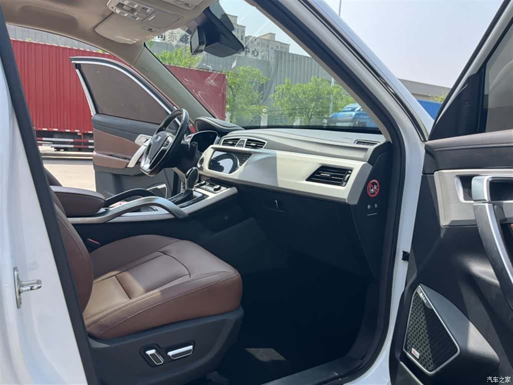 Geely Boyue, 2019 18