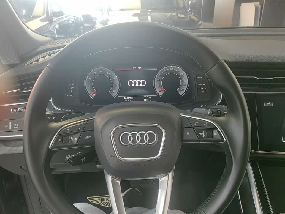 Audi Q8 Audi Q8