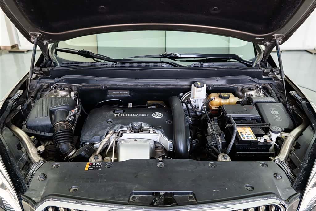 Buick Envision Plus, 2017 9