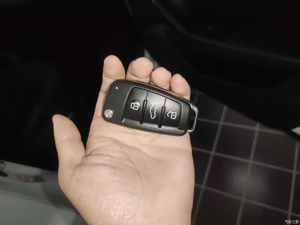 Audi Q3, 2018 15