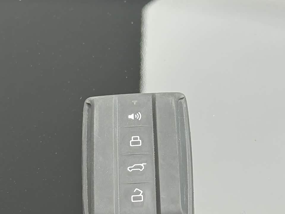 CrossBoundary Co-creation tank 300