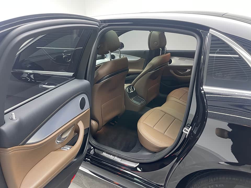 Mercedes-Benz E-class Mercedes-Benz E-class